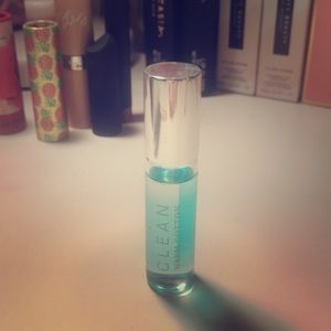 Clean Warm Cotton Roll on Purfume